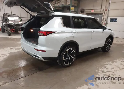 2023 Mitsubishi Outlander Se 2.5 из США, поврежденный, VIN JA4J4UA8XPZ054829